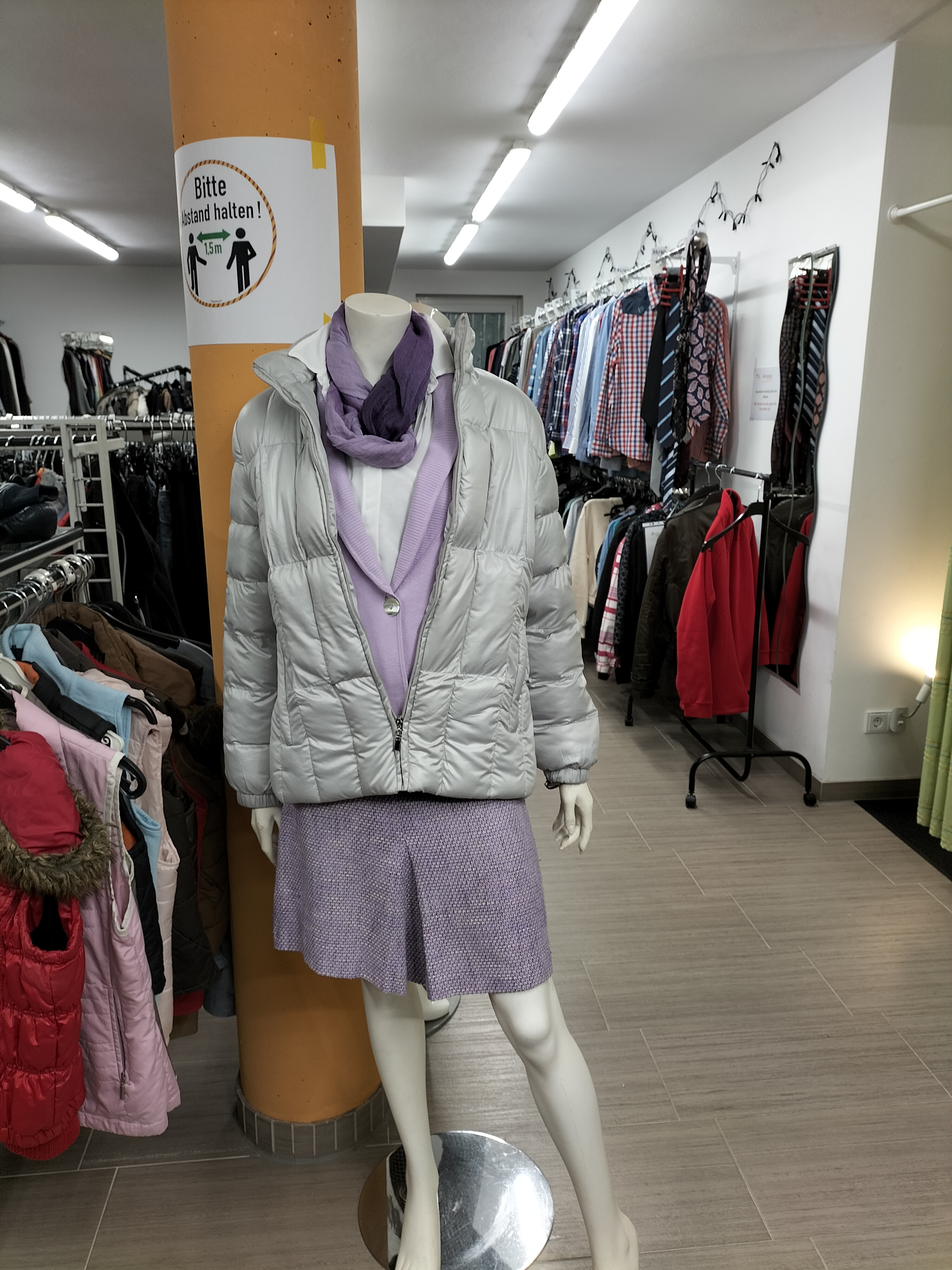 Kleidung aus dem Reißverschluss