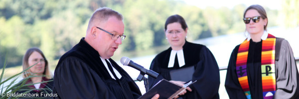 Pfarrerinnen und Pfarrer