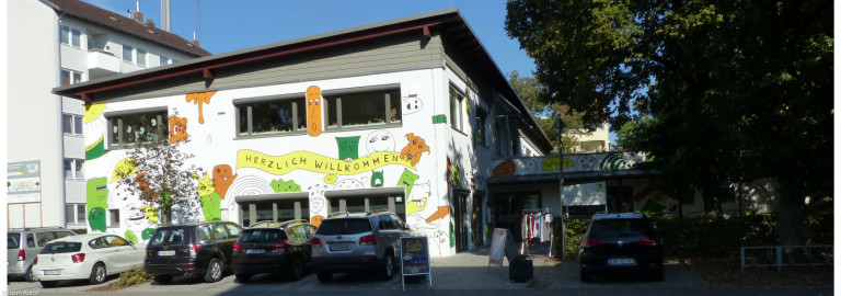 Eingang zum Familienhaus